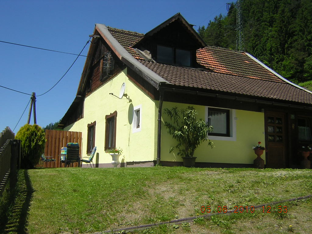 hauptseiteferienhaus.jpg